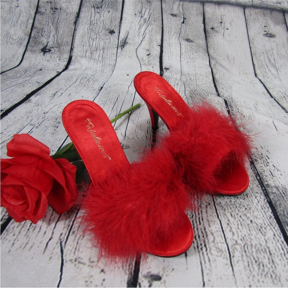 Fabulicious Amour Red Marabou Trim Slippers Size 7M
